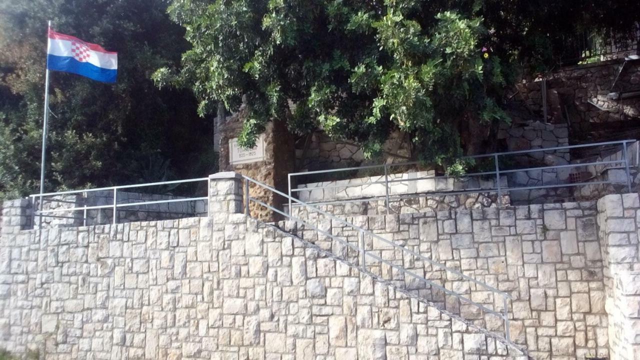 Cottage Melita The Apartment For Animal Lovers Babino Polje Exterior foto