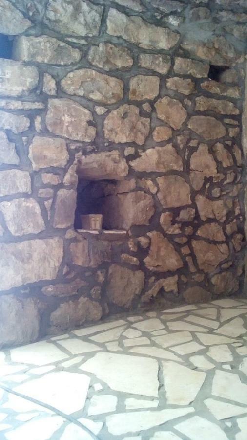 Cottage Melita The Apartment For Animal Lovers Babino Polje Exterior foto